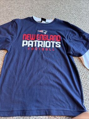 Reebok Navy New England Patriots Tee with Red & White Logo